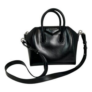 $2,390 Givenchy Auth Black Leather Small Antigona Top Handle Shoulder Bag Logo